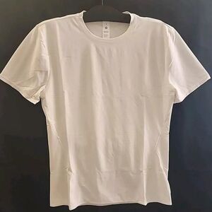 Lululemon Women’s Wundermost Ultra-Soft Nulu Crew Short Sleeve Shirt Beig Size L